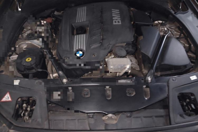 Used BMW 5 Series 2012 530Li Leading Model Engine Bay