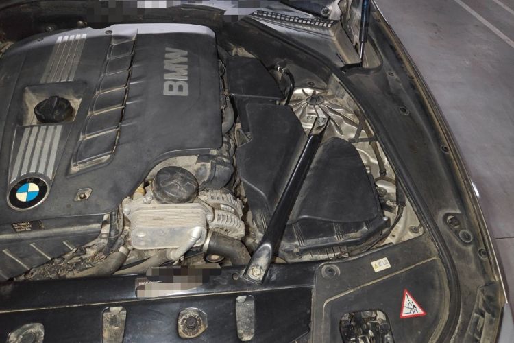 Used BMW 5 Series 2012 523Li Leading Model Engine Bay Left