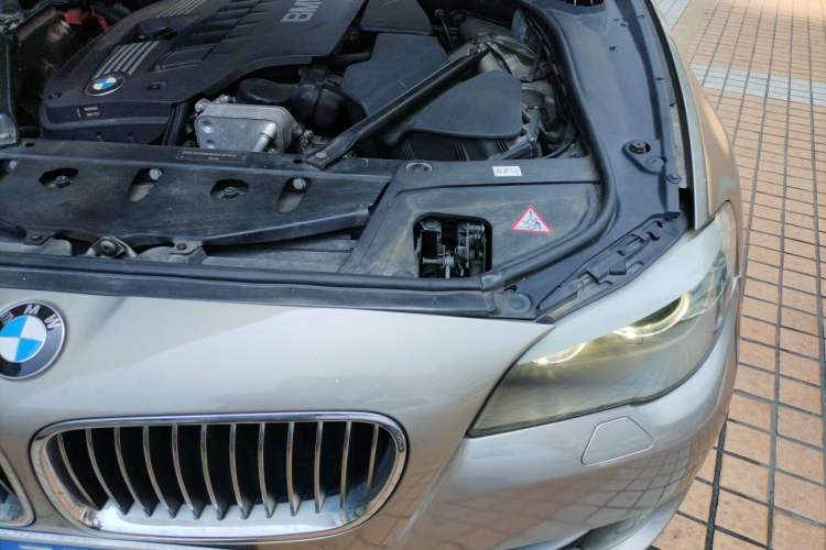 Used BMW 5 Series 2012 523Li Luxury Model Engine Bay Left
