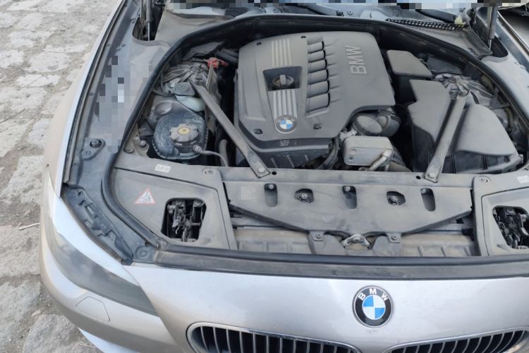 Used BMW 5 Series 2012 523Li Luxury Model Engine Bay Right