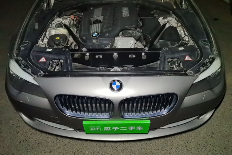 Used BMW 5 Series 2012 523Li Leading Model Engine Bay