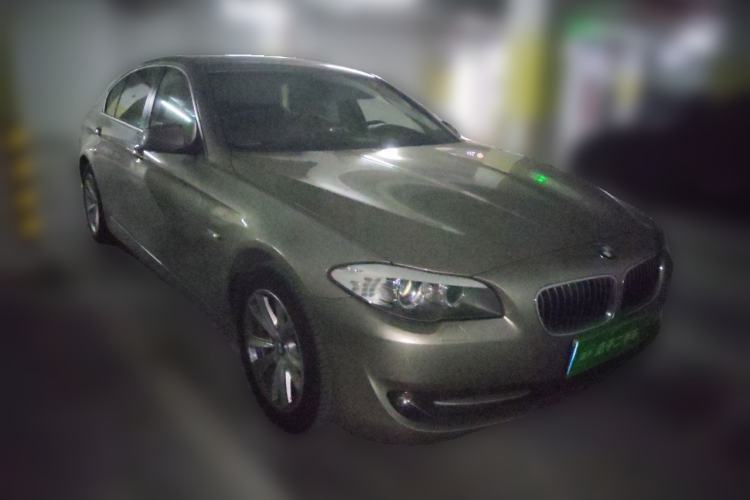 Used BMW 5 Series 2012 523Li Luxury Model Front Right 45 Deg