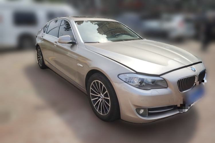 Used BMW 5 Series 2012 535Li Leading Model Front Right 45 Deg