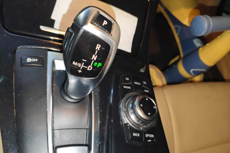 Used BMW 5 Series 2012 520Li Elegant Edition Gear Lever