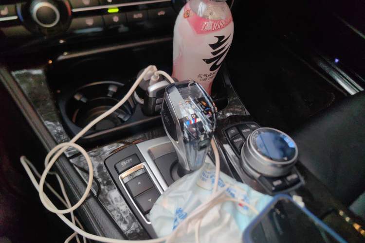 Used BMW 5 Series 2012 530i Sport Touring Gear Lever
