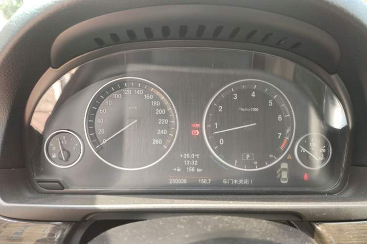 Used BMW 5 Series 2012 535Li Leading Model Instrument Cluster