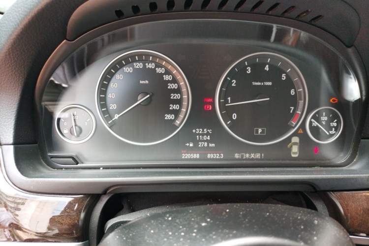 Used BMW 5 Series 2012 523Li Luxury Model Instrument Cluster