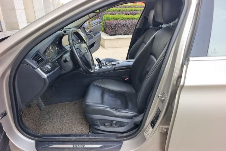 Used BMW 5 Series 2012 530Li Leading Model Left Front Seat
