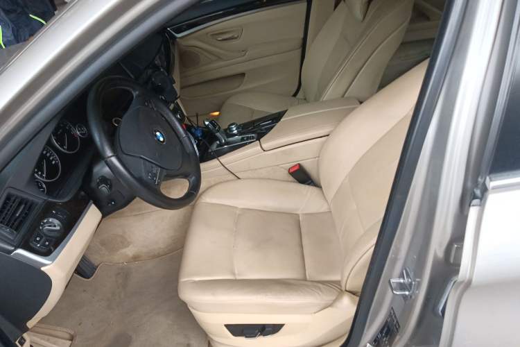 Used BMW 5 Series 2012 523Li Luxury Model Left Front Seat