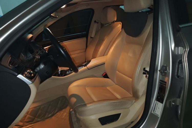 Used BMW 5 Series 2012 523Li Leading Model Left Front Seat