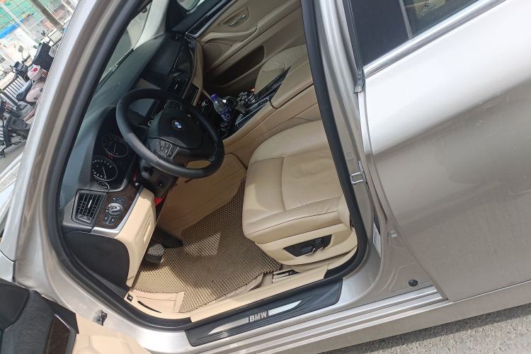 Used BMW 5 Series 2012 523Li Leading Model Left Front Seat