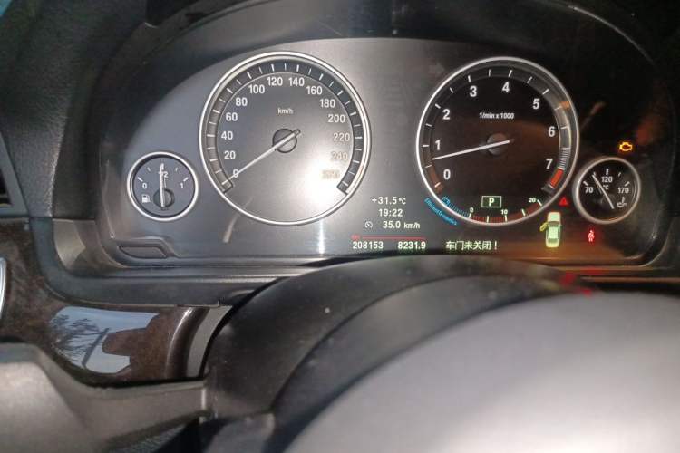 Used BMW 5 Series 2012 523Li Luxury Model Odometer Close Up