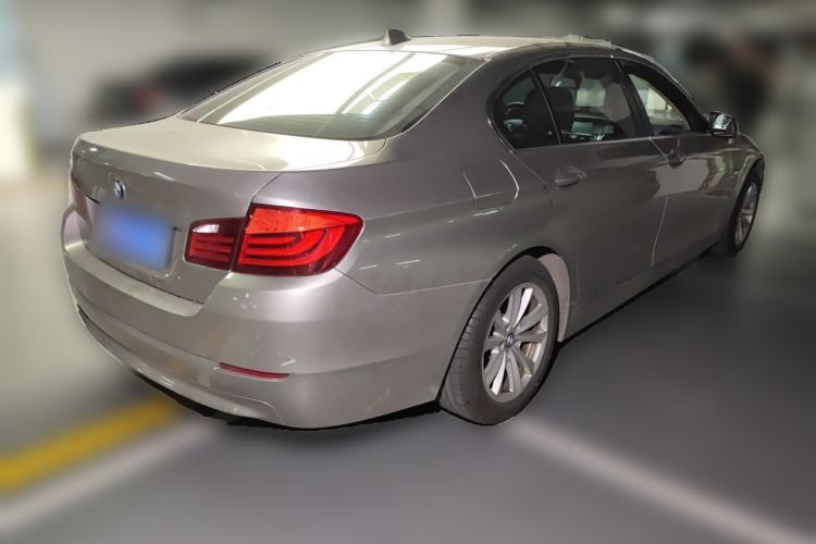 Used BMW 5 Series 2012 520Li Elegant Edition Rear Right 45 Deg