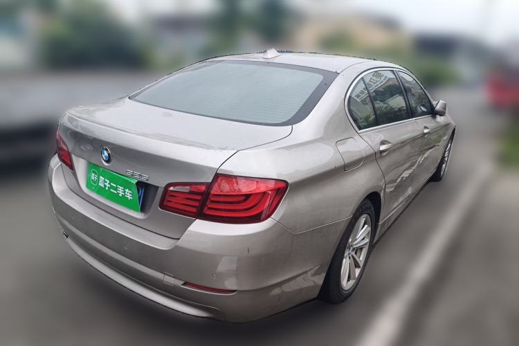 Used BMW 5 Series 2012 520Li Elegant Edition Rear Right 45 Deg