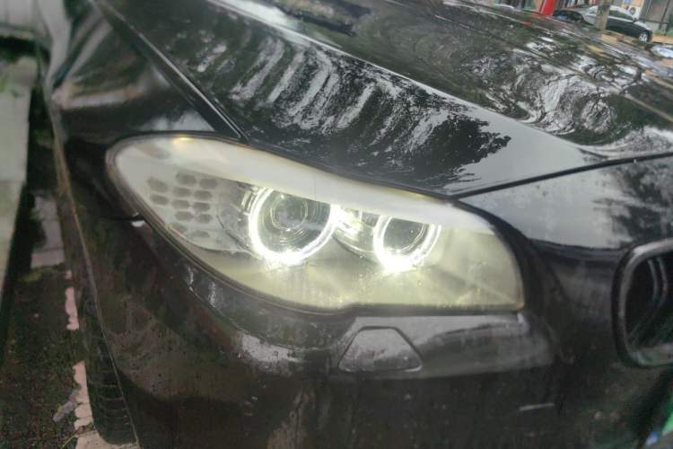 Used BMW 5 Series 2012 530i Sport Touring Right Front Headlight