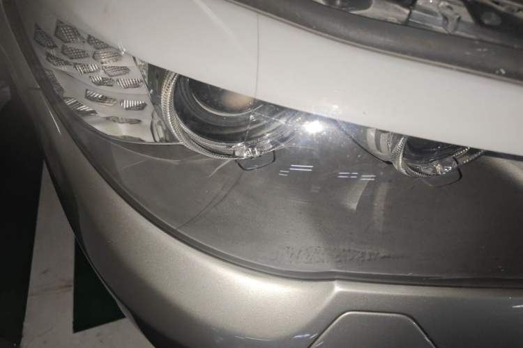 Used BMW 5 Series 2012 530Li Leading Model Right Front Headlight