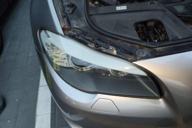 Used BMW 5 Series 2012 520Li Elegant Edition Right Front Headlight