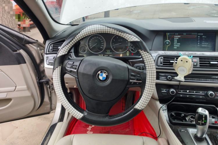 Used BMW 5 Series 2012 523Li Luxury Model Steering Wheel