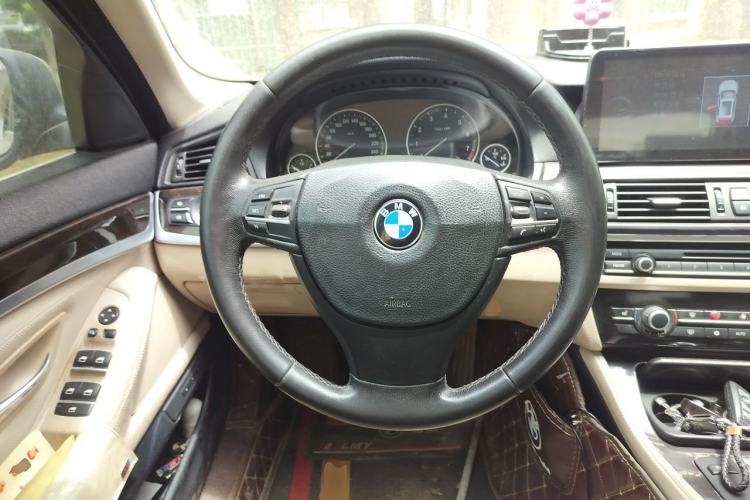 Used BMW 5 Series 2012 523Li Leading Model Steering Wheel