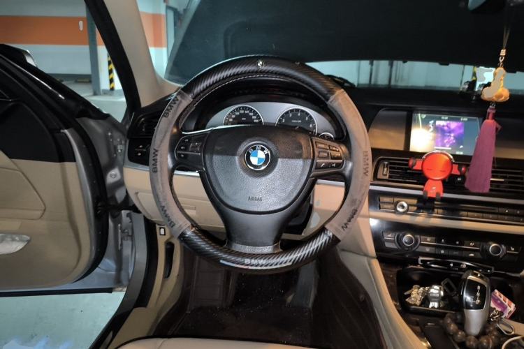 Used BMW 5 Series 2012 523Li Leading Model Steering Wheel