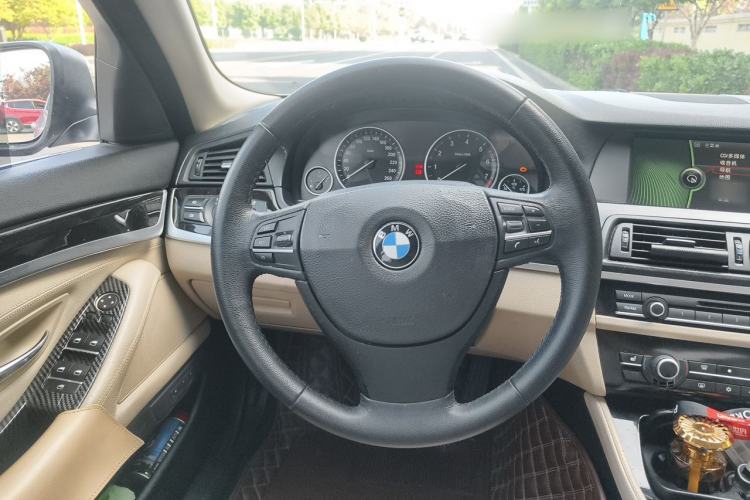 Used BMW 5 Series 2012 523Li Luxury Model Steering Wheel