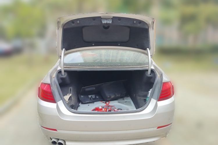 Used BMW 5 Series 2012 523Li Leading Model Trunk