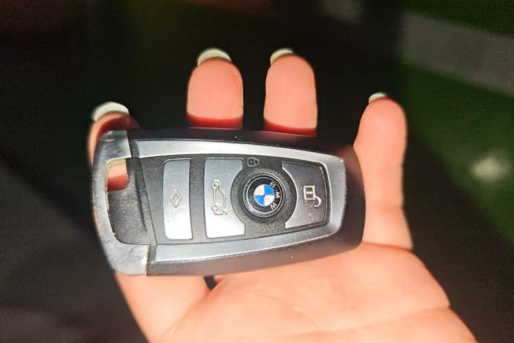 Used BMW 5 Series 2012 523Li Leading Model Vehicle Key