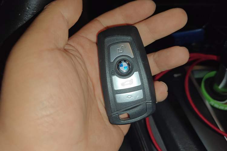 Used BMW 5 Series 2012 523Li Luxury Model Vehicle Key