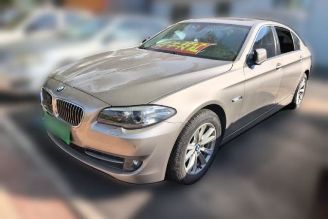 Ojetý BMW 5 Series 2012 523Li Leading Model