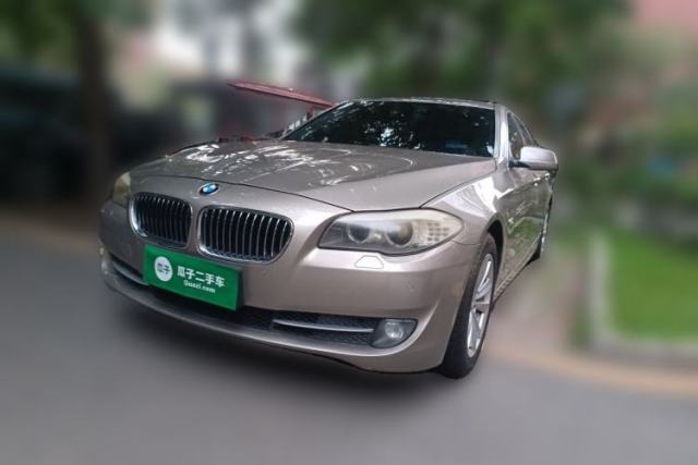 BMW 5 Series 2012 523Li Luxury Model d’occasion