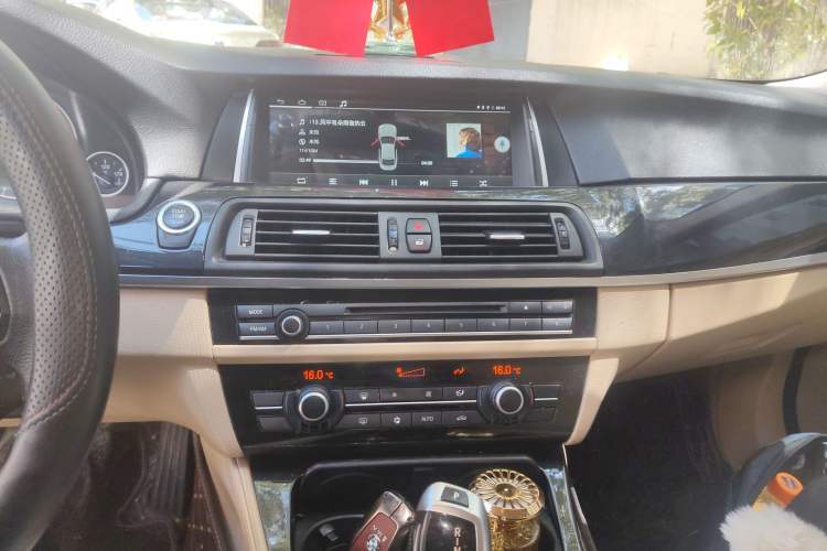 Used BMW 5 Series 2012 520Li Elegant Edition Audio And AC Panel