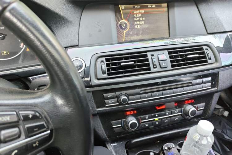 Used BMW 5 Series 2012 520Li Elegant Edition Audio And AC Panel