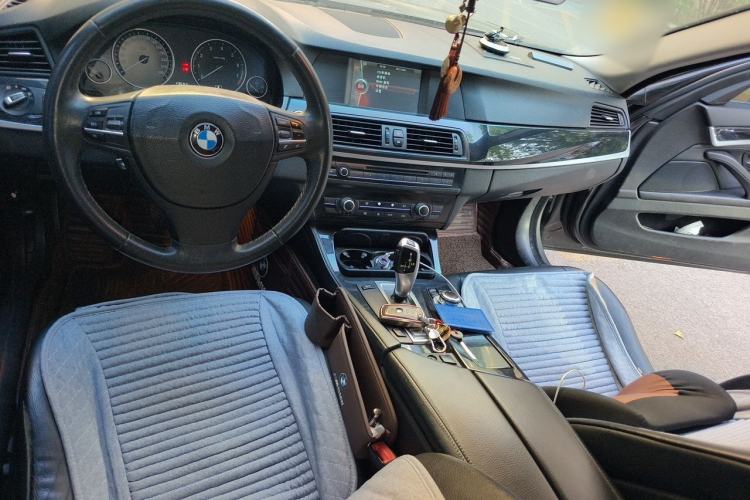 Used BMW 5 Series 2012 520Li Elegant Edition Center Console