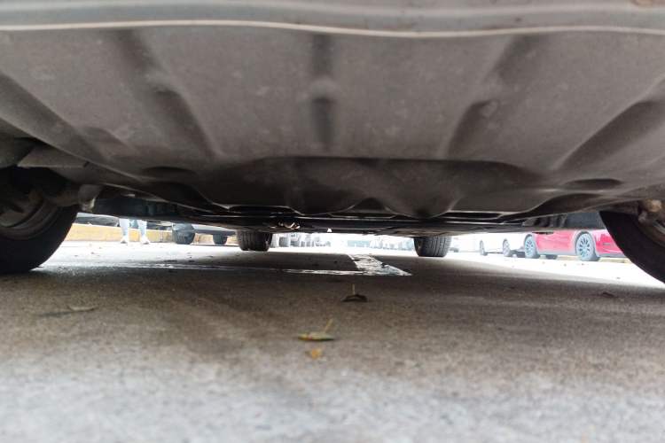 Used BMW 5 Series 2012 530Li Leading Model Chassis Front