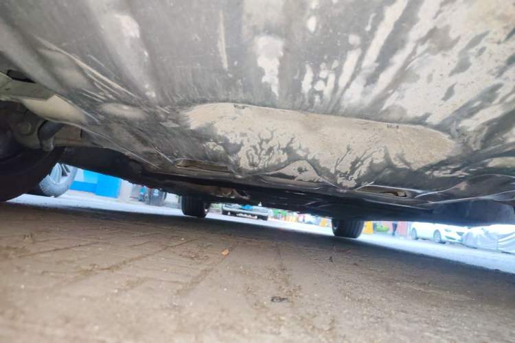 Used BMW 5 Series 2012 530Li Leading Model Chassis Front