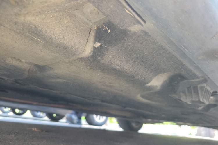 Used BMW 5 Series 2012 530i Sport Touring Chassis Front Left