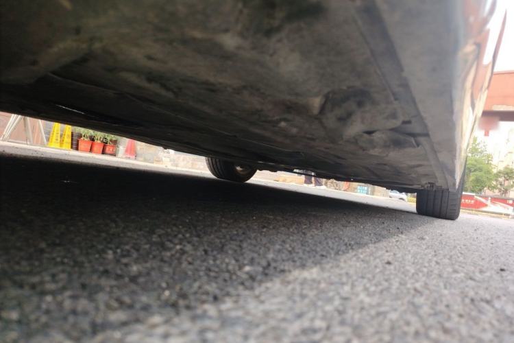 Used BMW 5 Series 2012 530i Sport Touring Chassis Front Left