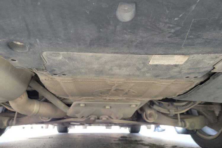 Used BMW 5 Series 2012 530i Sport Touring Chassis Rear