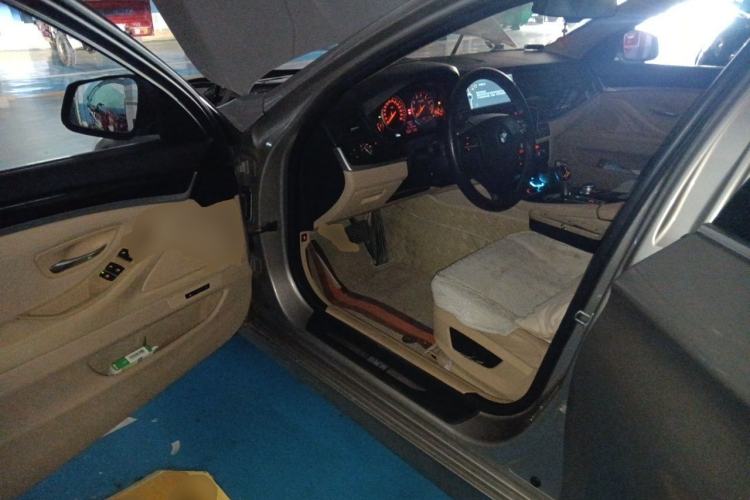 Used BMW 5 Series 2012 523Li Luxury Model Driver Seat