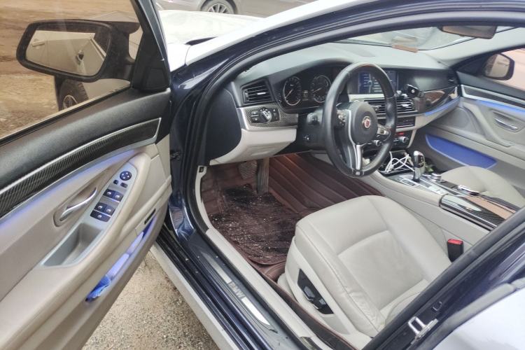 Used BMW 5 Series 2012 530i Sport Touring Driver Seat