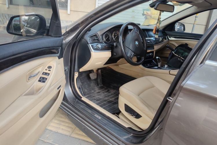 Used BMW 5 Series 2012 523Li Luxury Model Driver Seat
