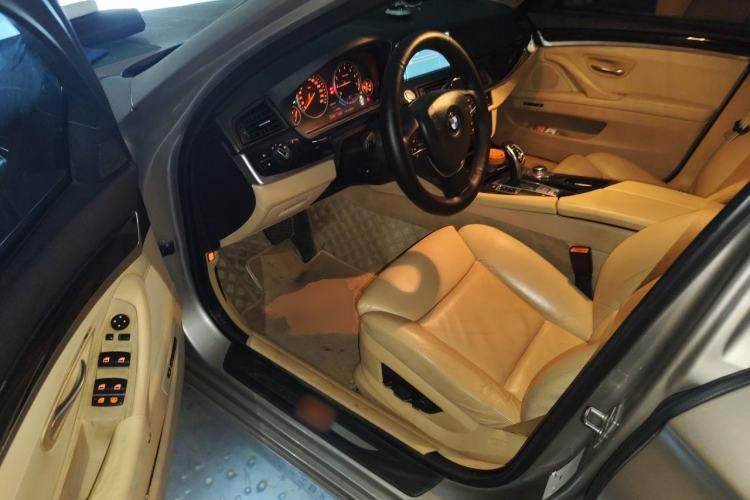 Used BMW 5 Series 2012 535Li Luxury Model Driver Seat