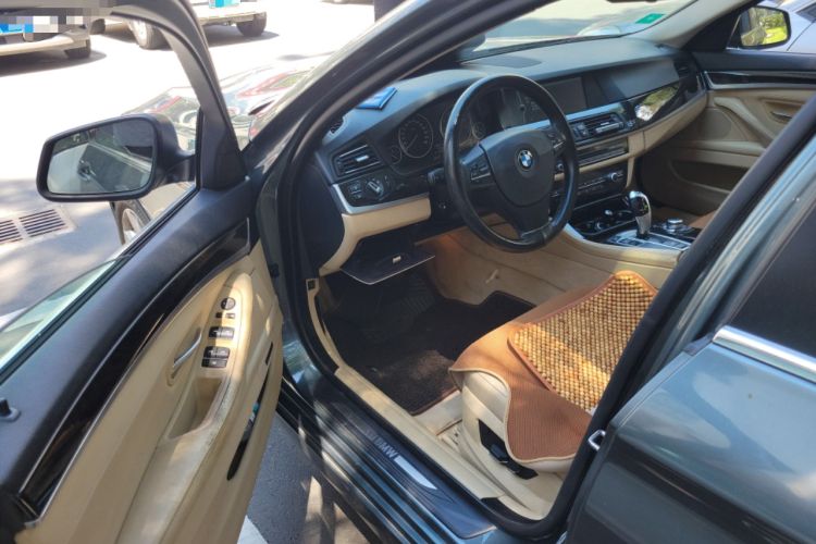 Used BMW 5 Series 2012 530i Sport Touring Driver Seat