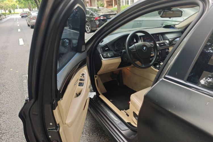 Used BMW 5 Series 2012 523Li Leading Model Driver Seat