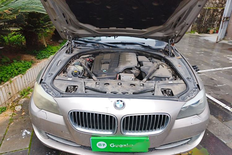 Used BMW 5 Series 2012 523Li Luxury Model Engine Bay