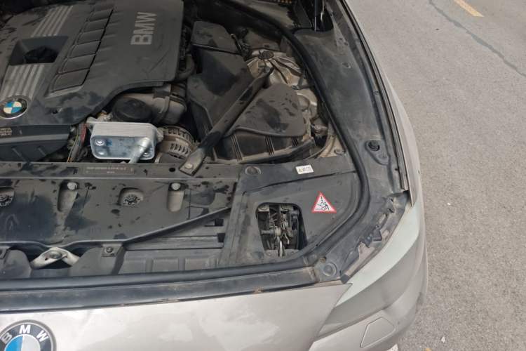 Used BMW 5 Series 2012 530Li Leading Model Engine Bay Left
