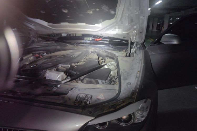 Used BMW 5 Series 2012 520Li Elegant Edition Engine Bay Left