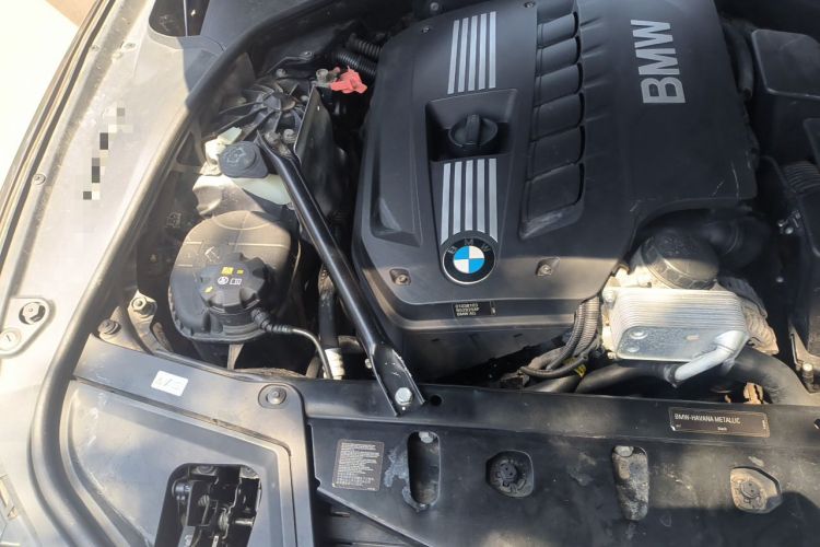 Used BMW 5 Series 2012 523Li Leading Model Engine Bay Right