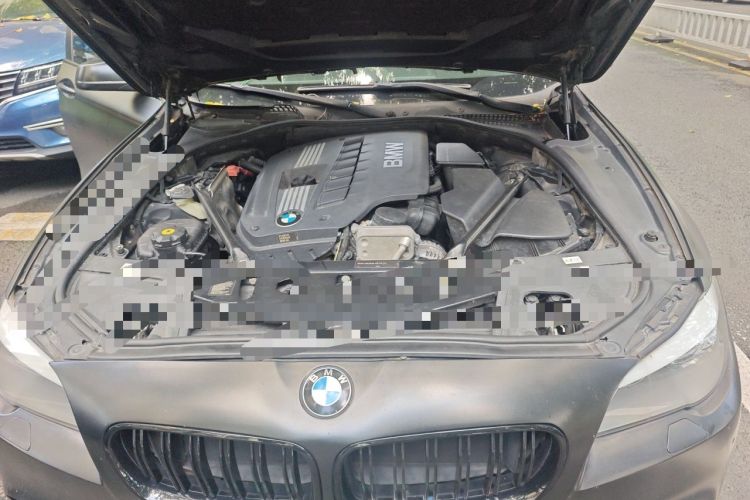 Used BMW 5 Series 2012 523Li Leading Model Engine Bay
