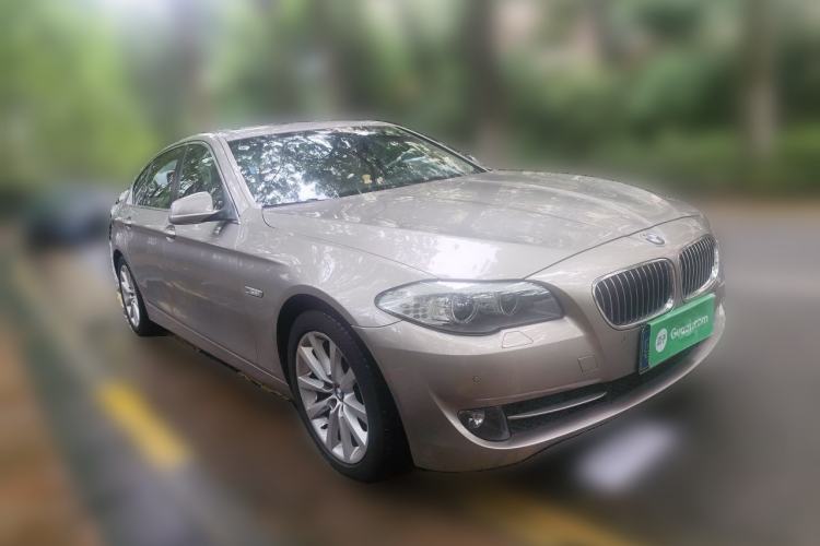 Used BMW 5 Series 2012 530Li Leading Model Front Right 45 Deg